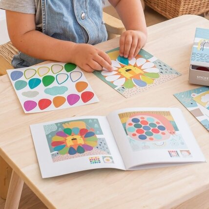 Apli Kids lipdukų žaidimas LOKYS 1 Apli Kids lipdukų žaidimas LOKYS 1