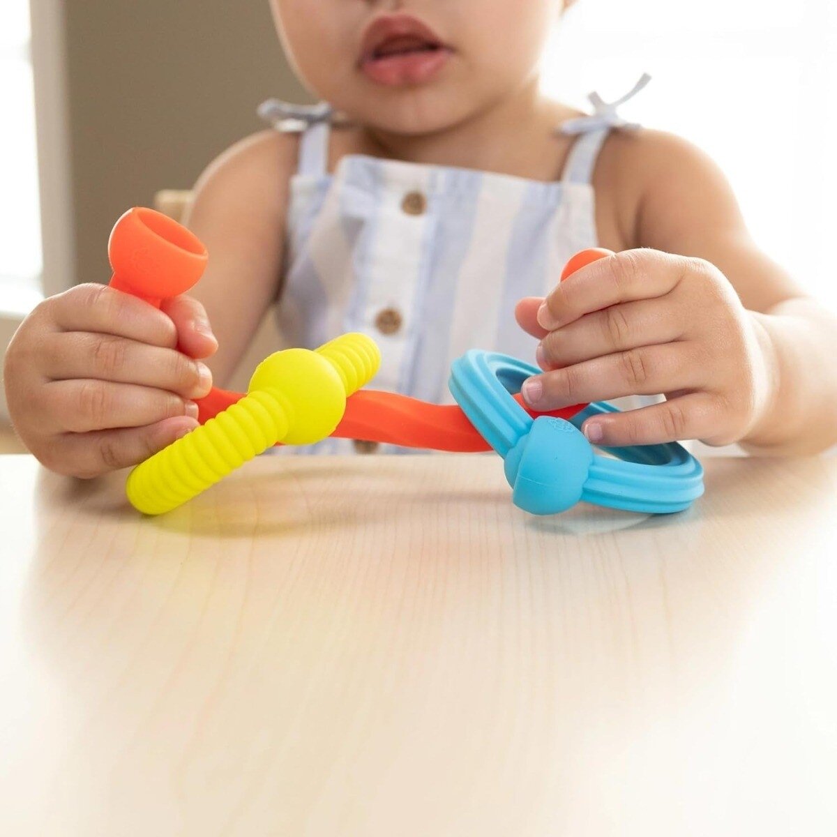 Fat Brain Toys sensoriniai žiedai „Plip Grips“ 4 Fat Brain Toys sensoriniai žiedai „Plip Grips“ 4