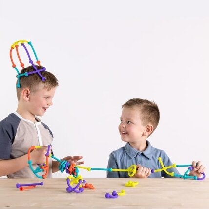 Fat Brain Toys Plip Kit – silikoninis konstruktorius 5 Fat Brain Toys Plip Kit – silikoninis konstruktorius 5