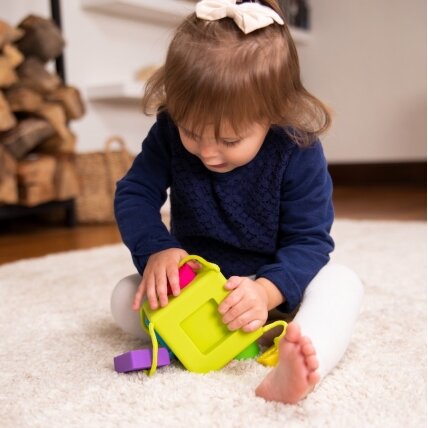 Oombee sensorinis rūšiavimo kubas 4