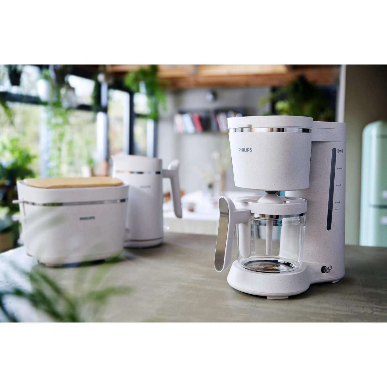Philips Eco Conscious Edition Drip Filter Coffee Machine HD5120/00, 1.2L 3