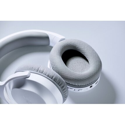 Razer Barracuda X Wired & Wireless Gaming Headset, USB Type-C, Bluetooth, White 2