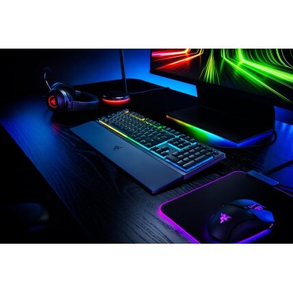 Razer Ornata V3 Wired Gaming keyboard, USB, RGB LED, US, Mecha-membrane switch, Black 1 Razer Ornata V3 Wired Gaming keyboard, USB, RGB LED, US, Mecha-membrane switch, Black 1