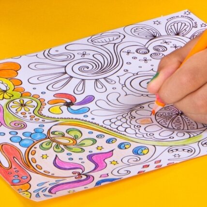 Spalvoti pieštukai KORES KOLORES Mandala, trikampiai, 50 vnt. 2