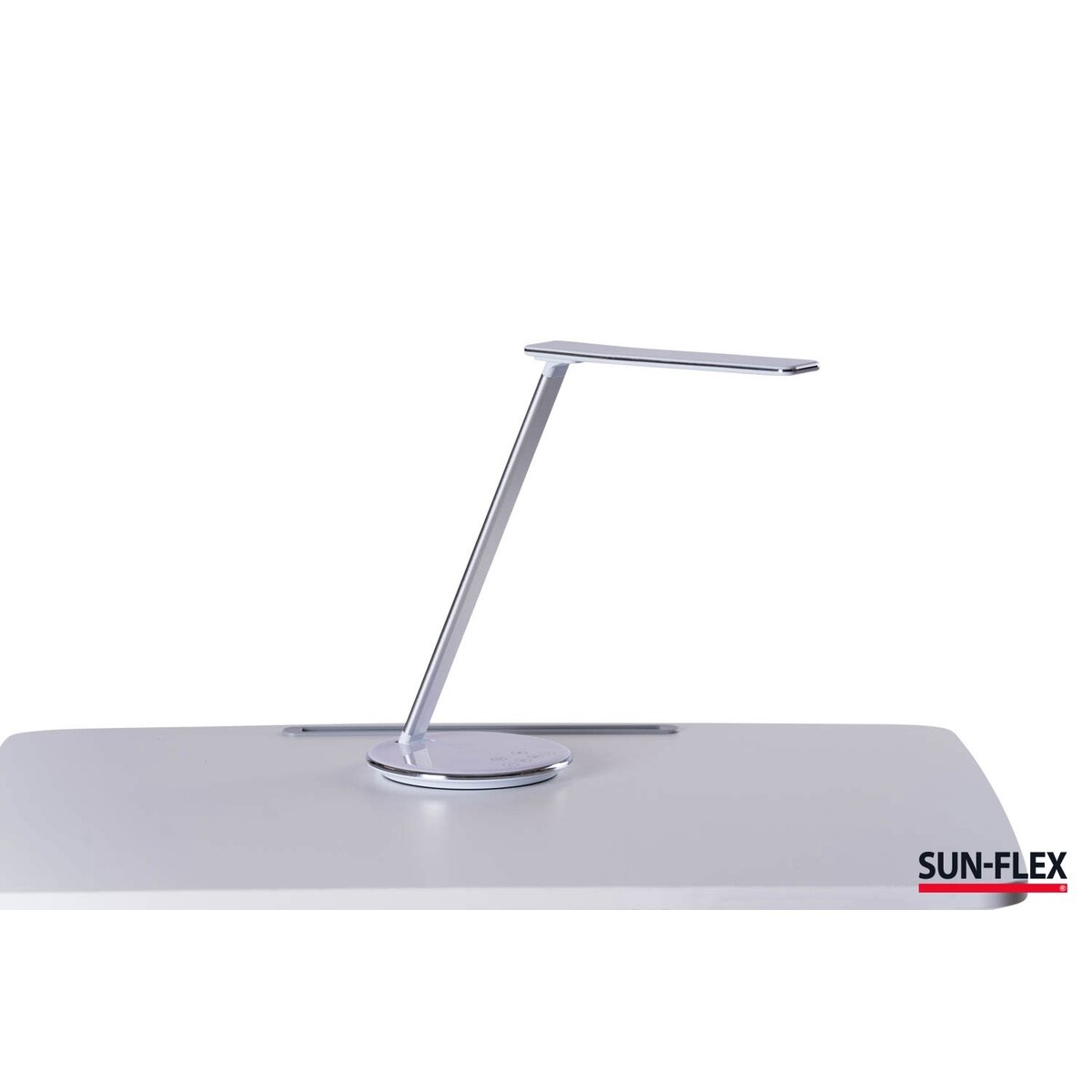Stalinis šviestuvas SUN-FLEX®QLITE™ su belaidžiu integruotu telefono įkrovikliu, baltas Stalinis šviestuvas SUN-FLEX®QLITE™ su belaidžiu integruotu telefono įkrovikliu, baltas