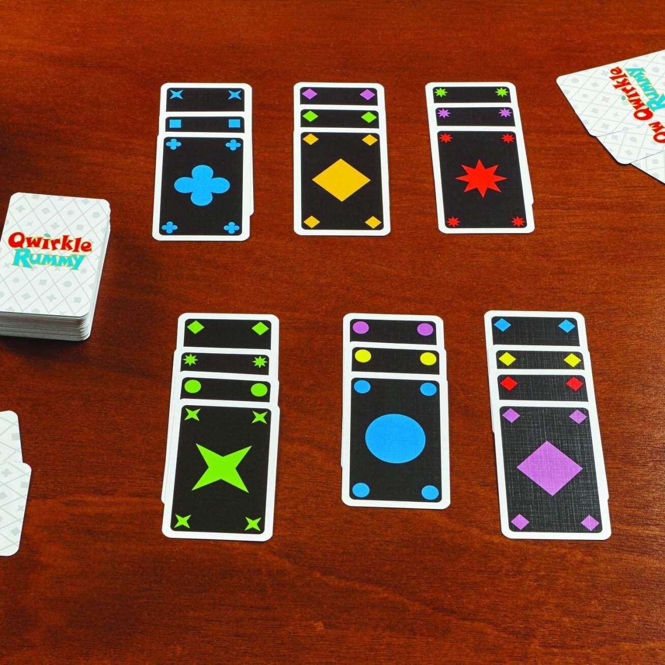 Stalo žaidimas „Qwirkle Rummy“ 1